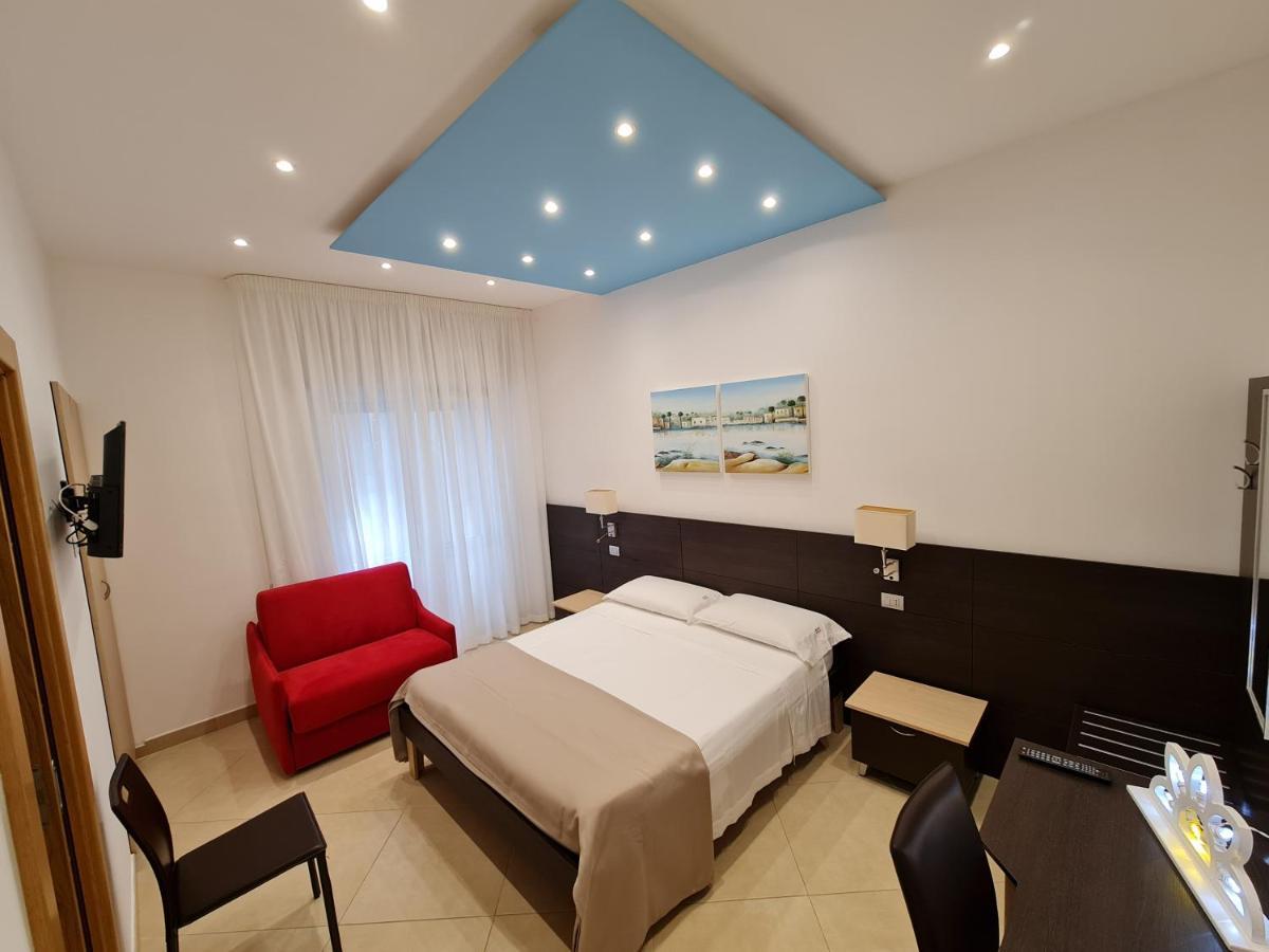 Il Vascello Hotel Porto Cesareo Eksteriør billede