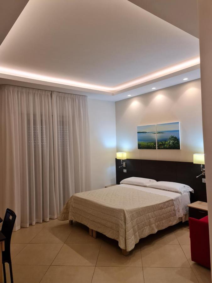 Il Vascello Hotel Porto Cesareo Eksteriør billede