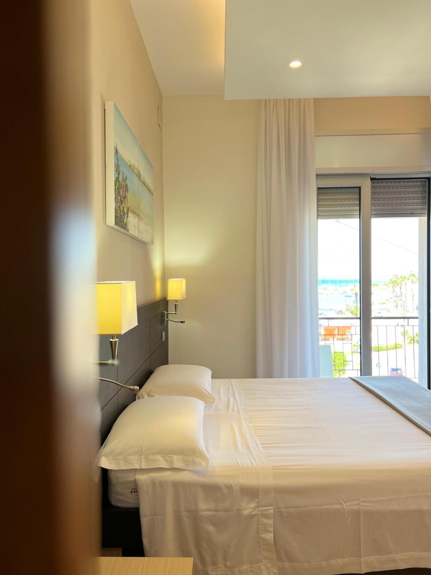 Il Vascello Hotel Porto Cesareo Eksteriør billede